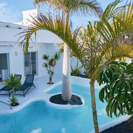 Veaco Bahiazul Mit Privatem Pool Und Jacu By Interhome