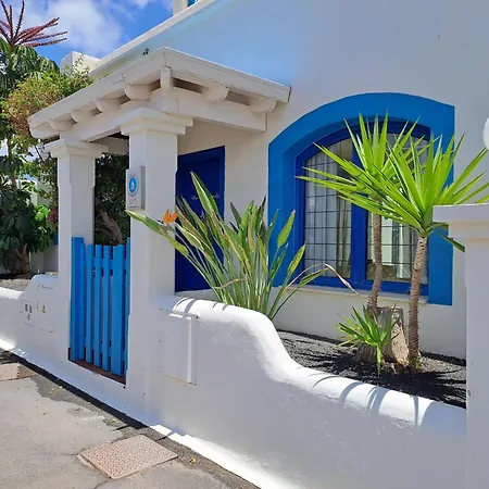 Veaco Bahiazul Mit Privatem Pool Und Jacu By Interhome Corralejo